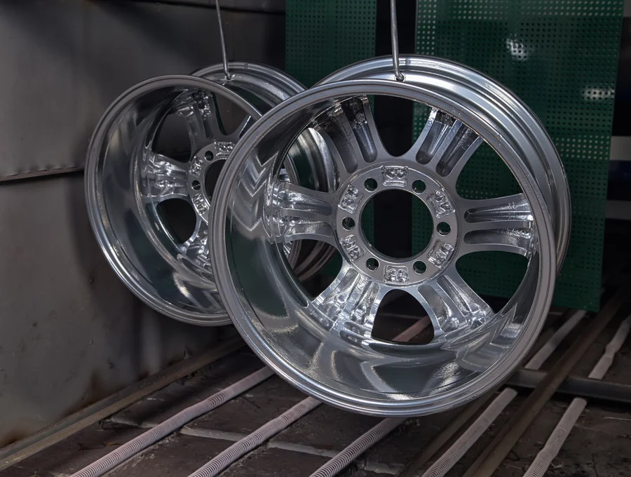 How Regular Car Detailing Helps Maintain Wheel Condition in Orlando FL